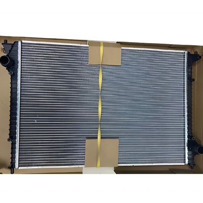 2013-2016 Year OE NO. 3w0 121 253 E Suitable for Bentley Coolant Radiator