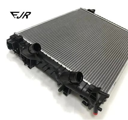 670038340 670030844 670107326 6700087 Coolant Radiator For Ghibli Quattroporte Levante