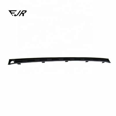 670065942 Plastic Central Top Front Grille Bumper For 2019- Levante