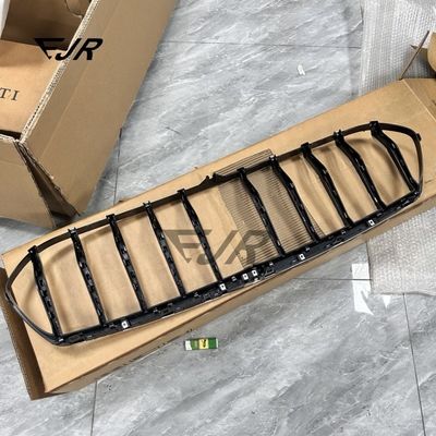 OEM 673007000 Car Front Grille FOR Quattroporte 2017 With Standard Design