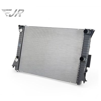 2013-2016 Year OE NO. 3w0 121 253 E Suitable for Bentley Coolant Radiator